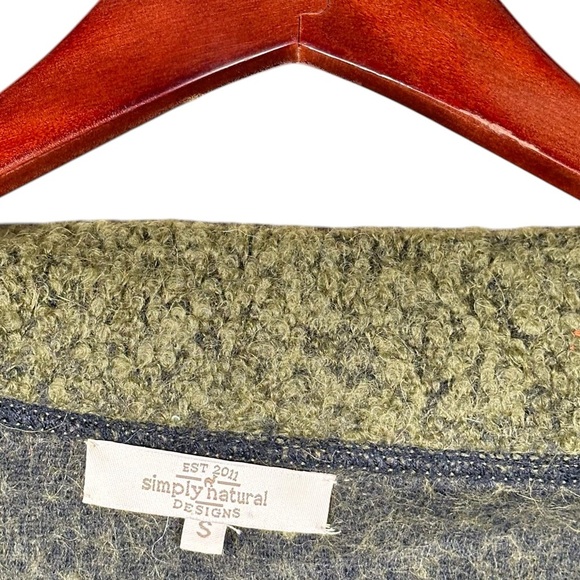 SIMPLY NATURAL DESIGNS Alina Baby Alpaca Embroidered Floral Boucle Knit Cardigan - Picture 14 of 15